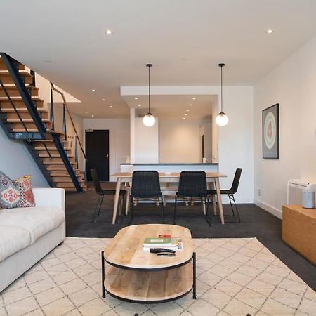 נאפייר Loft At Shed 5 - Ahuriri Holiday Apartment מראה חיצוני תמונה